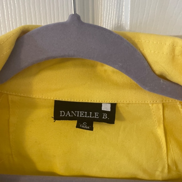 Danielle B Yellow Jacket - Picture 2 of 4
